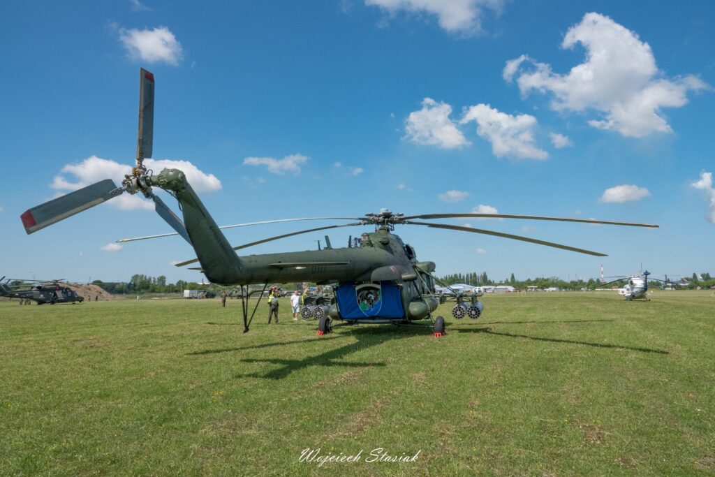 azm zlot heli 2025026