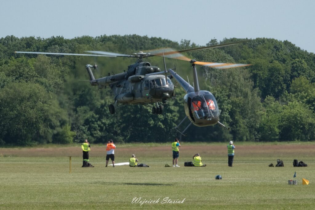 azm zlot heli 2025028