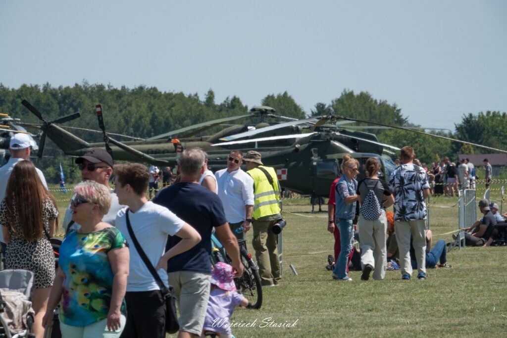 azm zlot heli 2025037