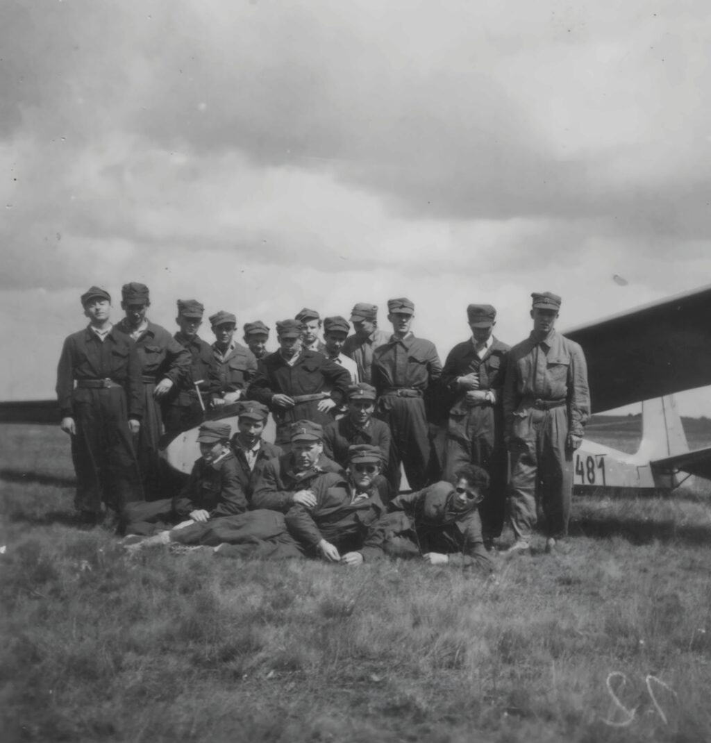 azm czb historia ws 281 8k full