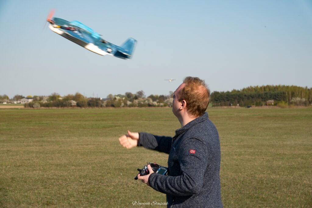 plock 04 26 modelarze 017